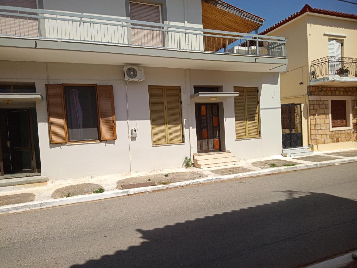Tom House 1 Daire Filiatrá Dış mekan fotoğraf